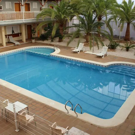 Algorfa فندق مبيت وإفطار