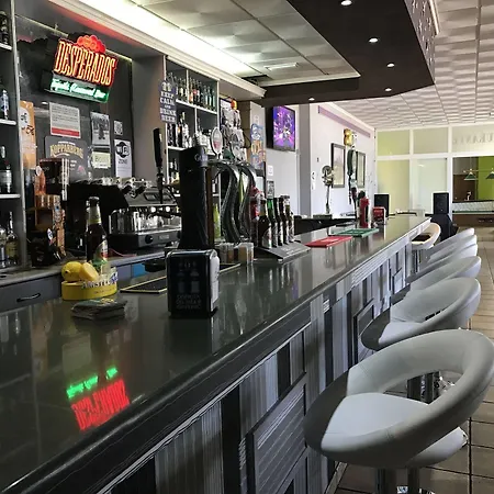 Algorfa Nocleg ze śniadaniem Castillo de Montemar