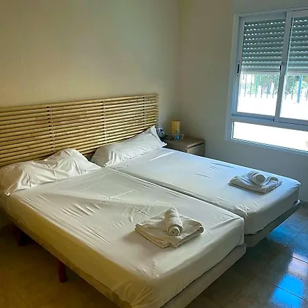 B&B 호텔 알고르파 2*