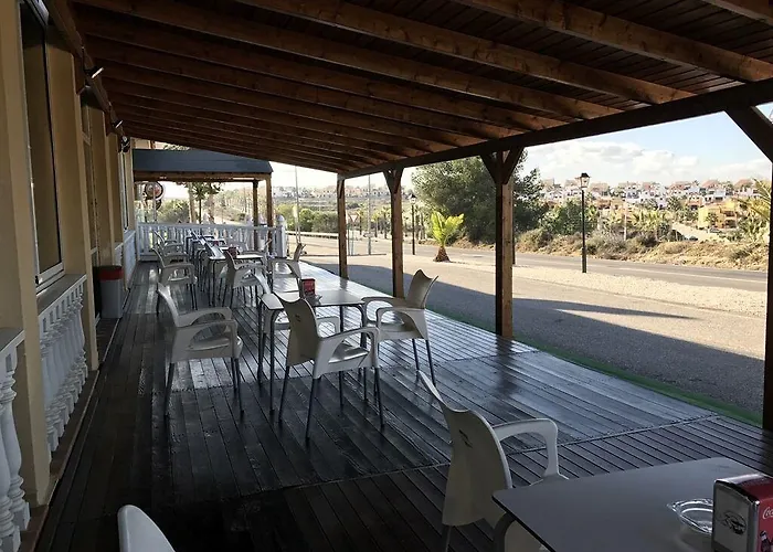 Algorfa Couette-café Castillo de Montemar
