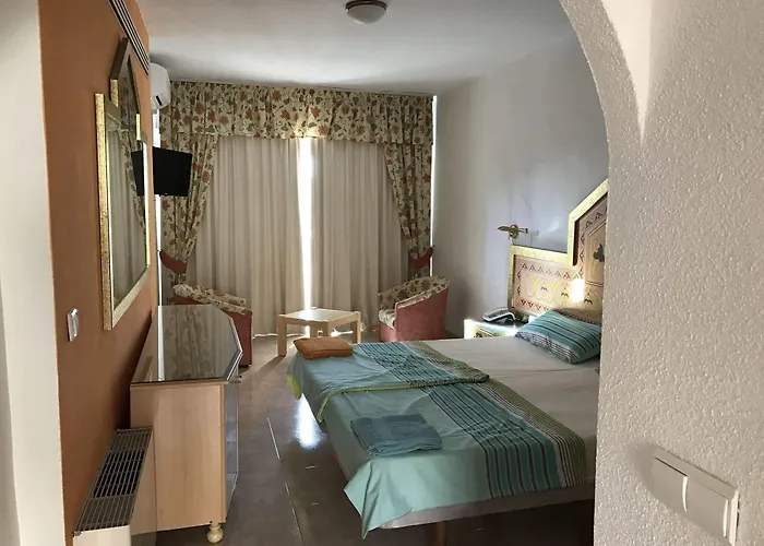 Algorfa Couette-café Castillo de Montemar